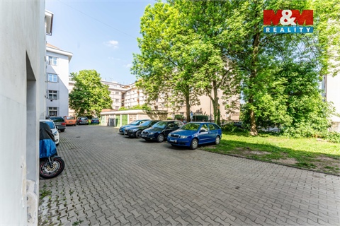 Prodej bytu 3kk, 82 m² 22