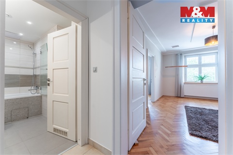 Prodej bytu 3kk, 82 m² 18