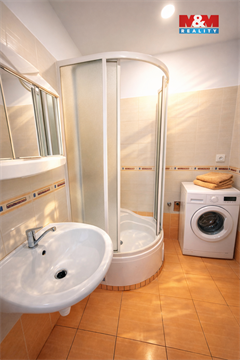 Pronájem bytu 1+1, 38 m² 8