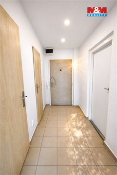 Pronájem bytu 1+1, 38 m² 10