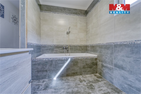 Prodej rodinného domu, 71 m² - 4