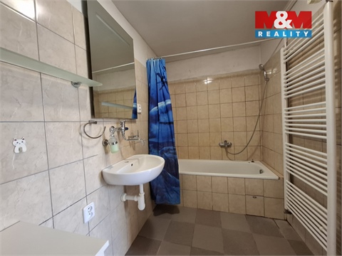 Prodej rodinného domu, 235 m² - 12