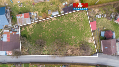Prodej stavebního pozemku, 1 225 m² 0