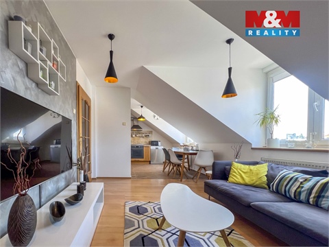 Pronájem bytu 4+1, 93 m² 2