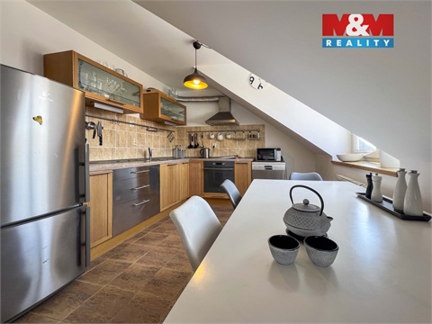 Pronájem bytu 4+1, 93 m² - 2