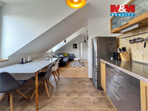 Pronájem bytu 4+1, 93 m² - 4