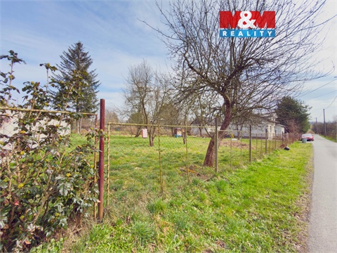 Prodej stavebního pozemku, 1 000 m² 0