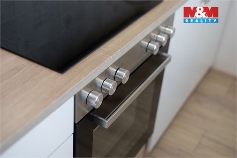 Prodej bytu 2+1, 53 m² - 2