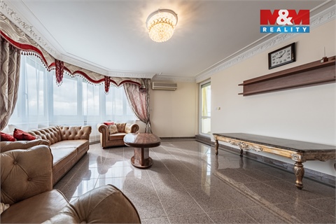 Pronájem bytu 3kk, 135 m² 16