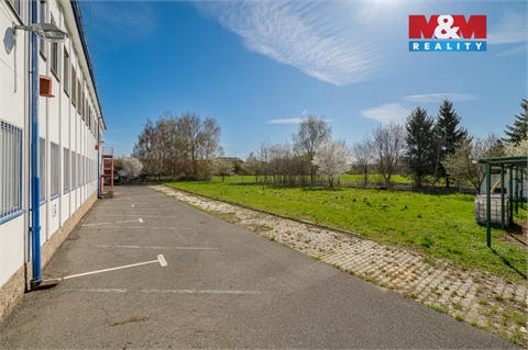 Prodej obchodních prostor, 900 m² 18