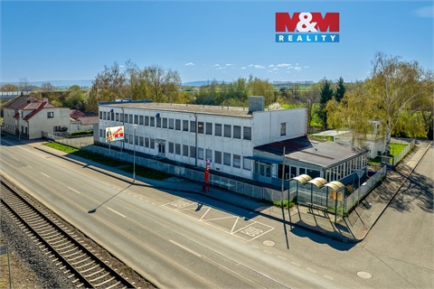 Prodej obchodních prostor, 900 m² 0