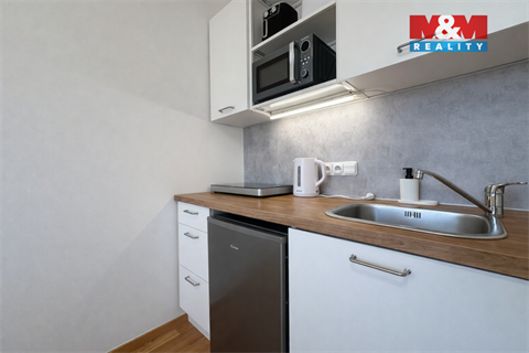 Pronájem bytu 1kk, 17 m² - 2