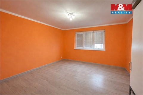 Prodej stavebního pozemku, 1 049 m² 2