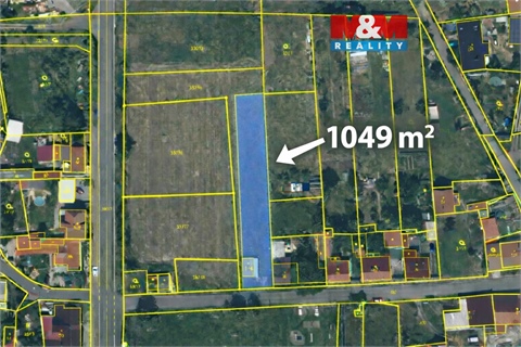 Prodej stavebního pozemku, 1 049 m² 0