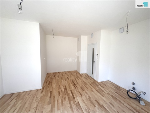 Pronájem bytu 1kk, 32 m² 4