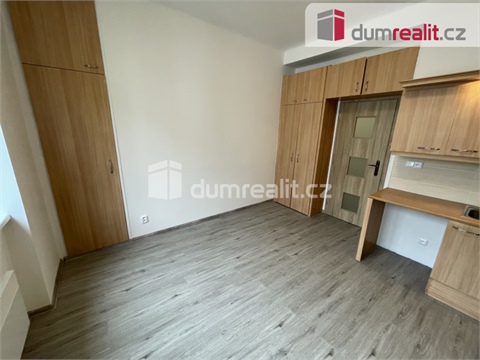Pronájem bytu 2kk, 48 m² - 2