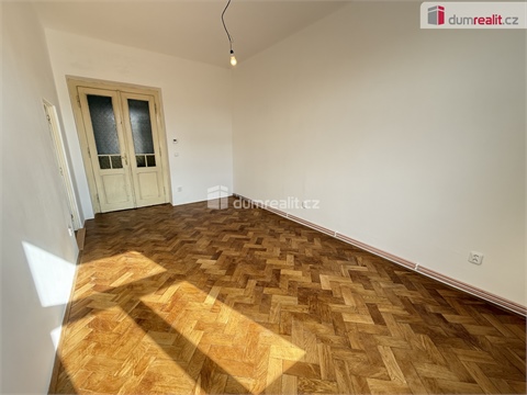 Pronájem bytu 2+1, 78 m² 8