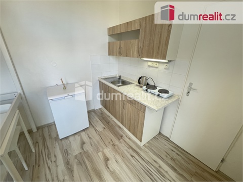 Pronájem bytu 1kk, 25 m² - 0