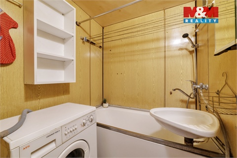 Prodej bytu 2+1, 52 m² 12