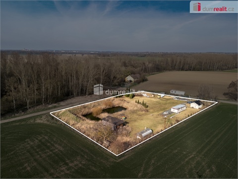 Prodej pozemku, 4 428 m² 0