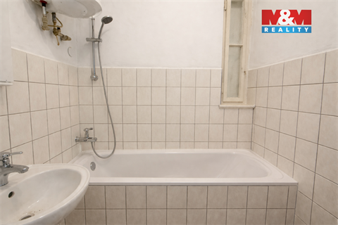 Prodej bytu 4kk, 70 m² 4