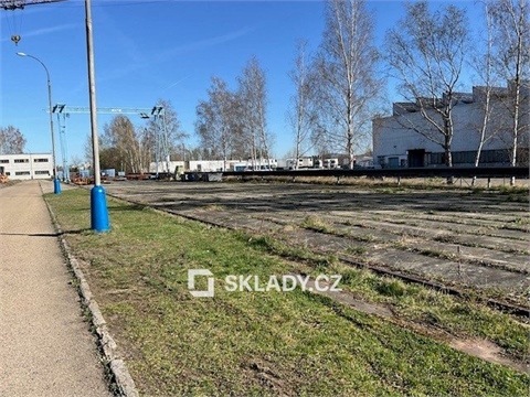 Pronájem pozemku pro komerční výstavbu, 2 200 m² - 2