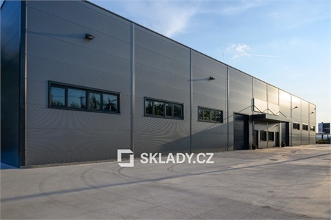 Pronájem skladu / haly, 476 m² 0