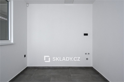 Pronájem skladu / haly, 476 m² 8