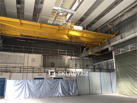 Pronájem skladu / haly, 1 950 m² - 2