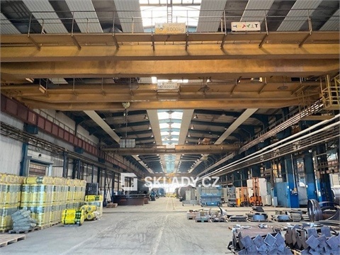 Pronájem skladu / haly, 1 950 m² 0