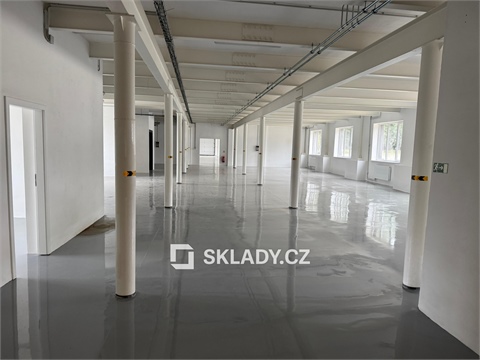 Pronájem skladu / haly, 150 m² - 2