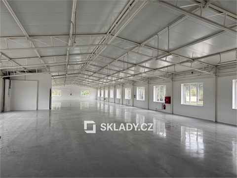 Pronájem skladu / haly, 800 m² - 10