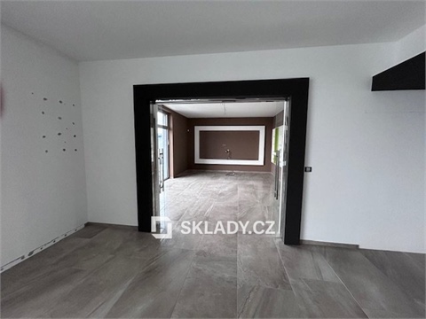 Pronájem obchodních prostor, 360 m² - 2