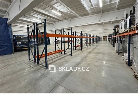 Pronájem skladu / haly, 1 500 m² - 4