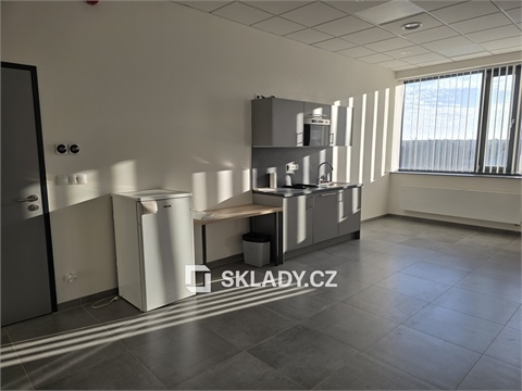 Pronájem skladu / haly, 340 m² 6