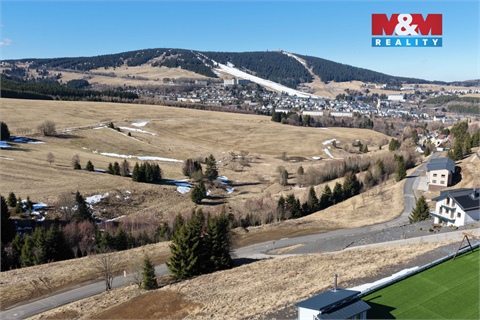 Prodej pozemku pro komerční výstavbu, 1 673 m² - 2