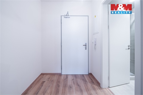 Pronájem bytu 1kk, 35 m² - 2