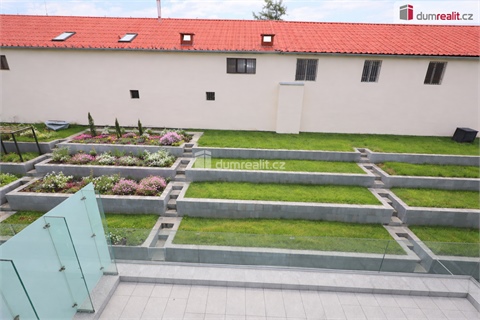 Prodej rodinného domu, 378 m² 18