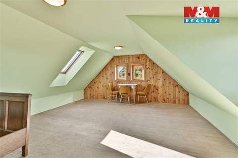 Prodej rodinného domu, 100 m² 12