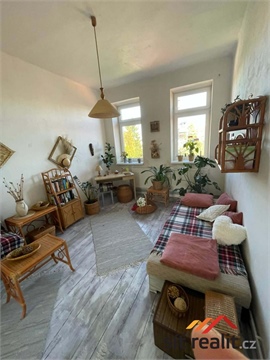 Prodej rodinného domu, 450 m² - 10