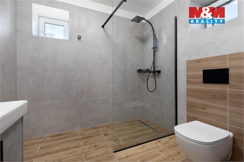 Prodej rodinného domu, 133 m² - 6