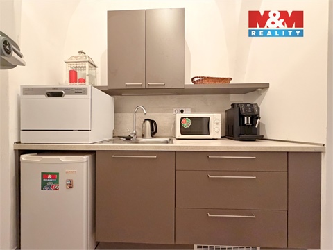 Pronájem kanceláře, 115 m² 10