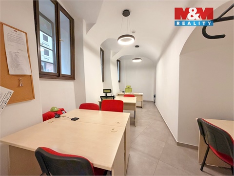 Pronájem kanceláře, 115 m² - 2