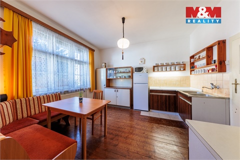 Prodej rodinného domu, 214 m² - 0