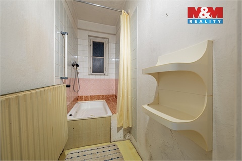 Prodej rodinného domu, 214 m² 12