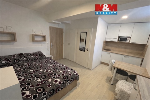 Pronájem bytu 1kk, 28 m² 0