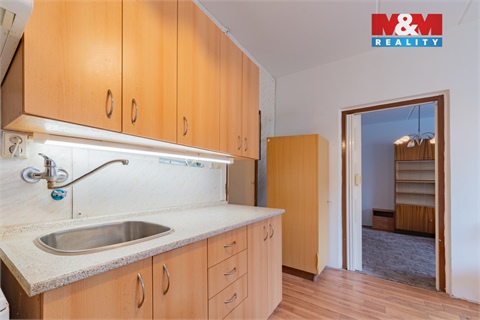 Prodej bytu 1+1, 36 m² 12