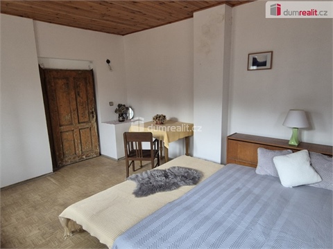 Prodej rodinného domu, 214 m² - 8