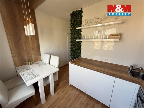 Prodej bytu 2+1, 53 m² 2