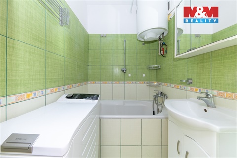 Prodej bytu 3+1, 72 m² 8